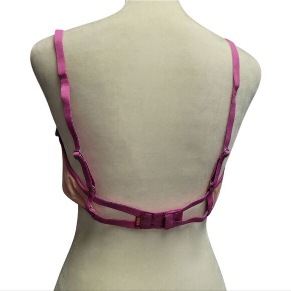 Hanes underwire bra 38B & 36B available - Picture 6 of 9